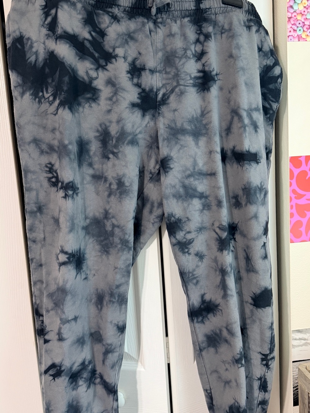 Original Use Tie-Dye Joggers in Gray and Black